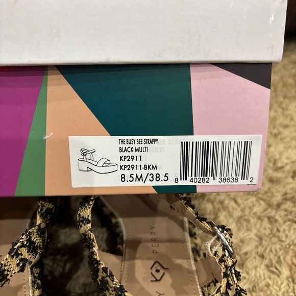 New in Box Katy Perry "The Busy Bee Strappy" Platform Heels- Size 8.5 Women’s - Picture 11 of 11